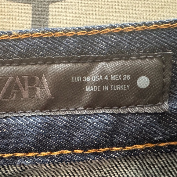 ZARA Wide Leg Dark Blue High-Waist Jeans - Picture 6 of 8